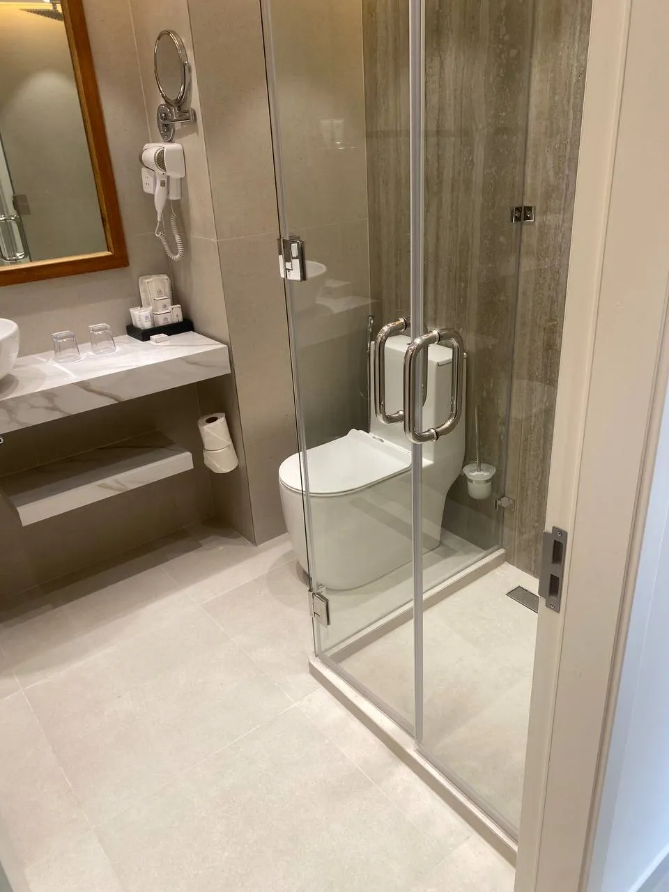 Coral Strand Smart Choice Hotel